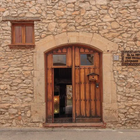 Ca La Petita Den Chinascas *